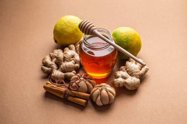 Natural Remedies for the Common Cold You Can Make at Home to Ease Your Sore Throat!