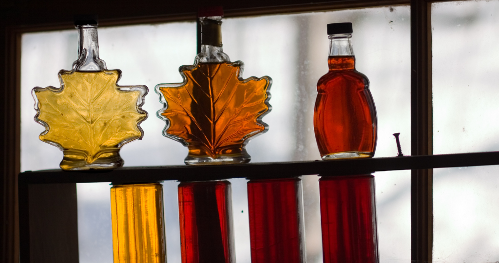 Choosing the Best Natural Sweetener: Agave, Honey, or Maple Syrup?