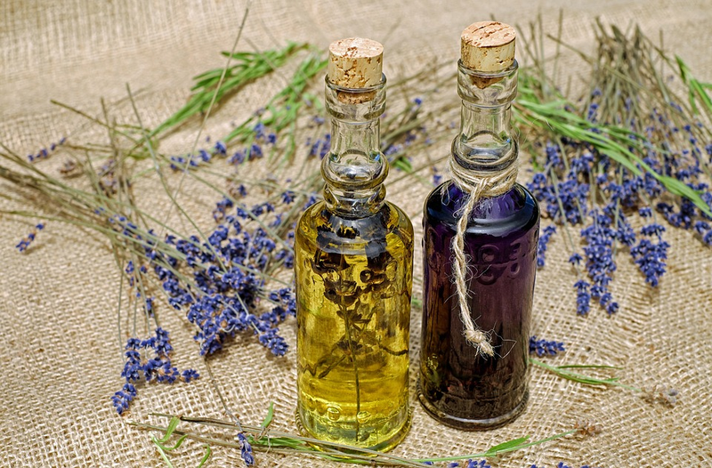 How to use aromatherapy for back pain relief?