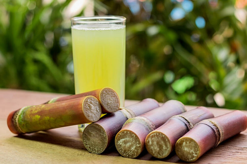 Top 15 Benefits of Drinking Sugarcane Juice According to Ayurveda
